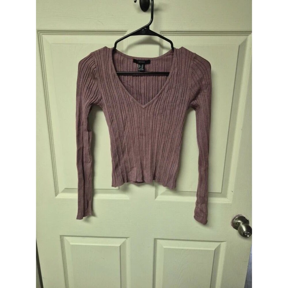 Forever 21 sweater